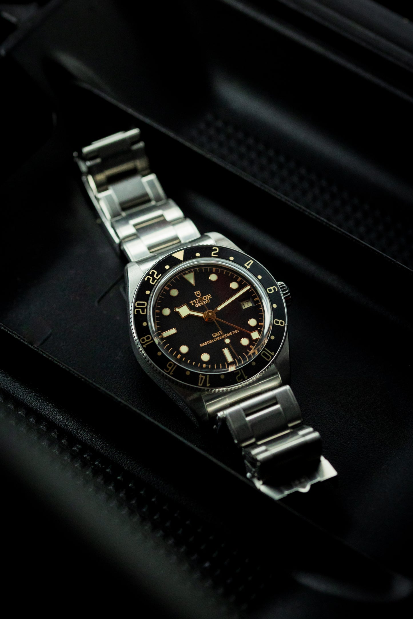 “Sundown” Gilded Precision GMT Bezel