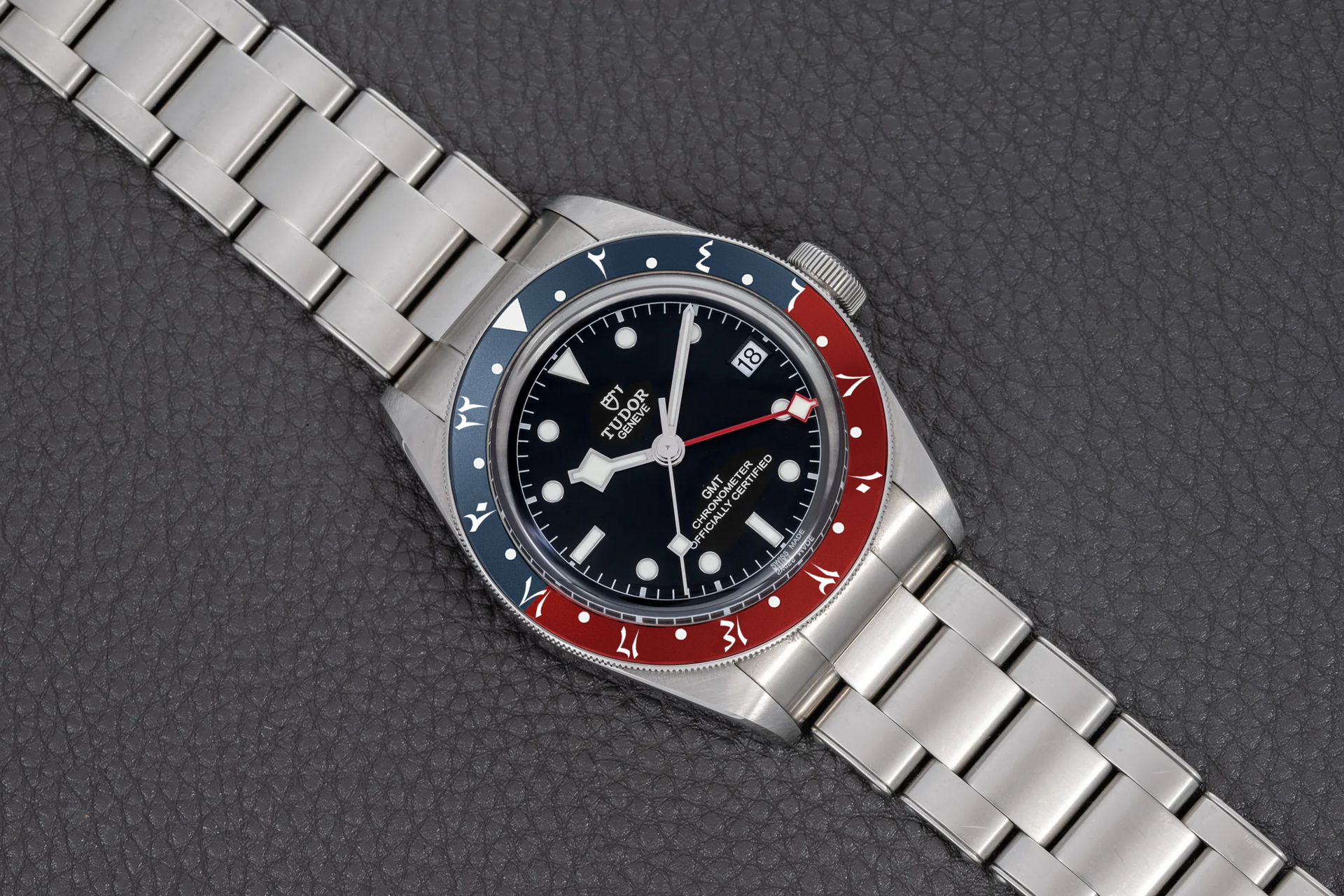 Bespoke Arabic Numeral Blue & Red Precision GMT Bezel
