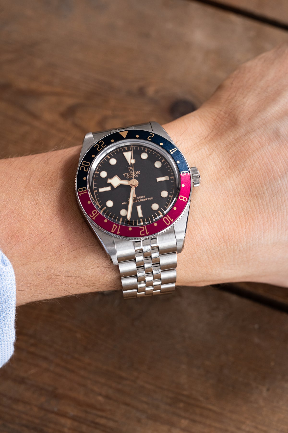 “Horizon” Gilded Precision GMT Bezel