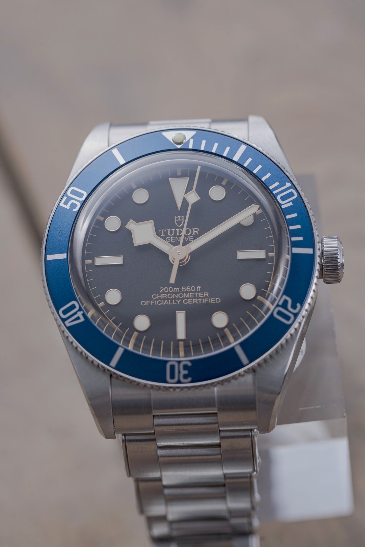 TBZ28 - Tudor Black Bay 58, Couleur de la lunette : Bleue, Couleur des caractères : Argent – ​​Glacier (Lunette de plongée)