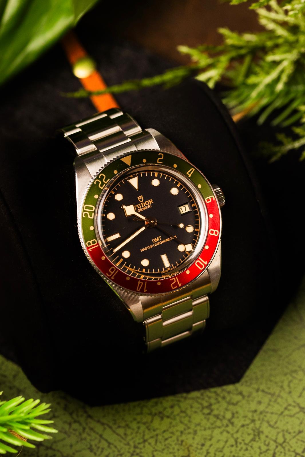 “Holly” Gilded Precision GMT Bezel